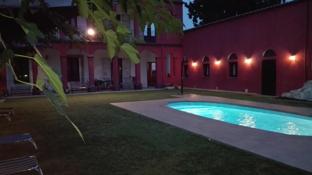 Aparthotel Can Gallart Santa Coloma De Farners Exteriör bild