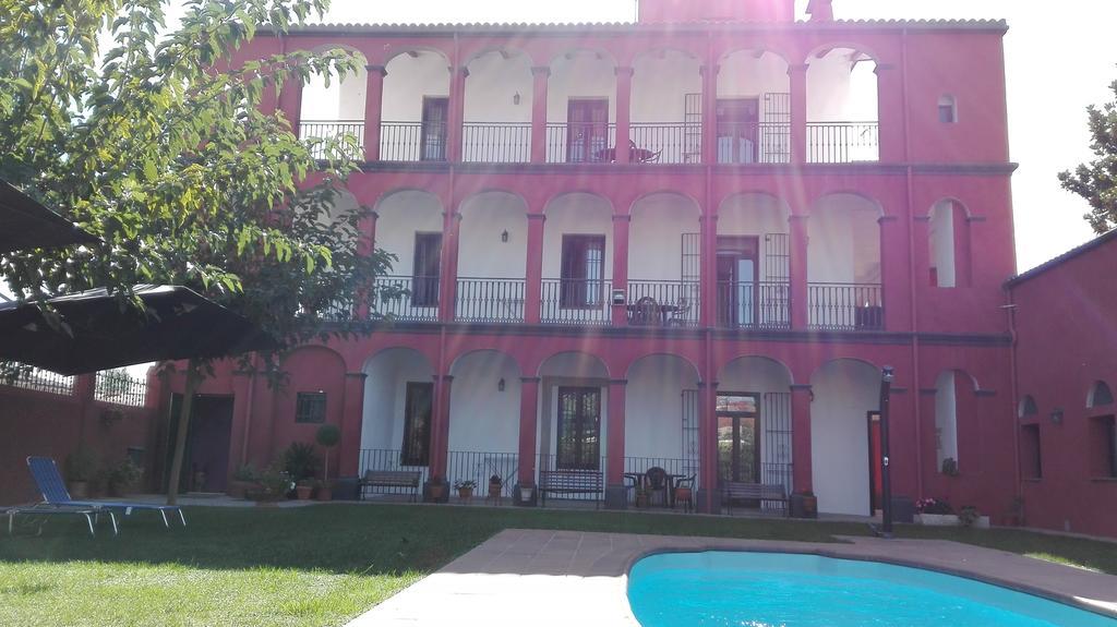 Aparthotel Can Gallart Santa Coloma De Farners Exteriör bild