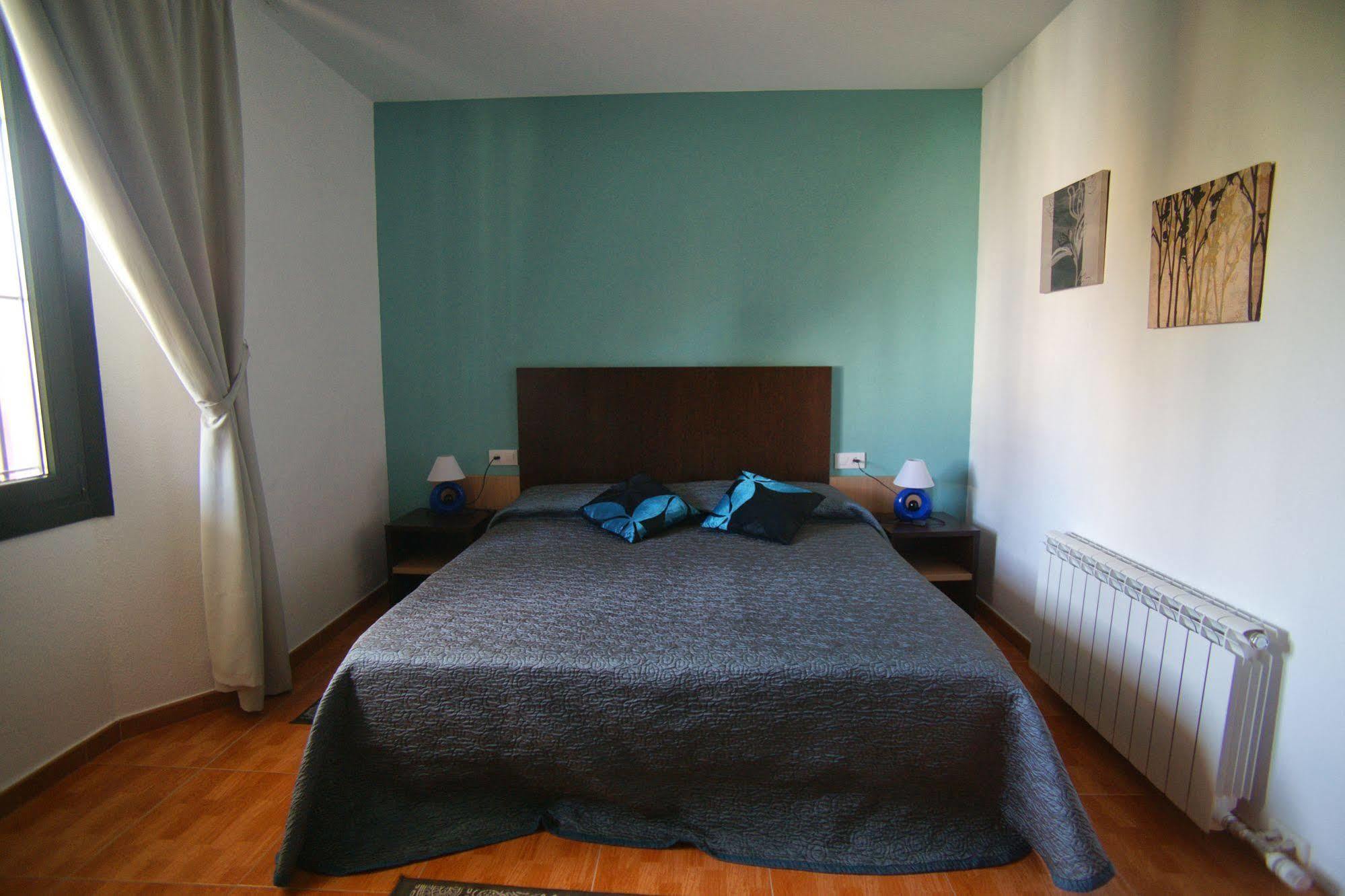 Aparthotel Can Gallart Santa Coloma De Farners Exteriör bild