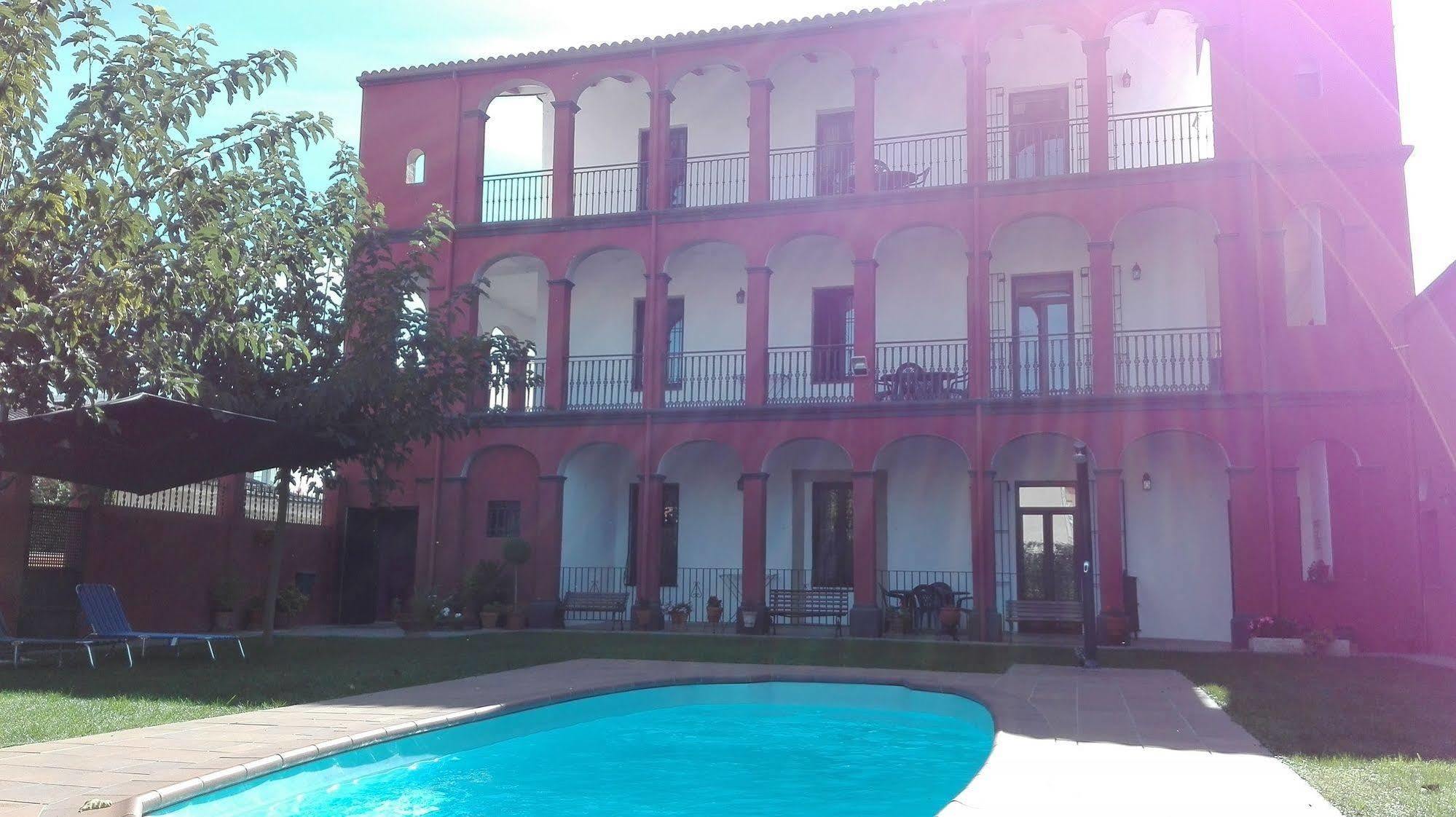 Aparthotel Can Gallart Santa Coloma De Farners Exteriör bild