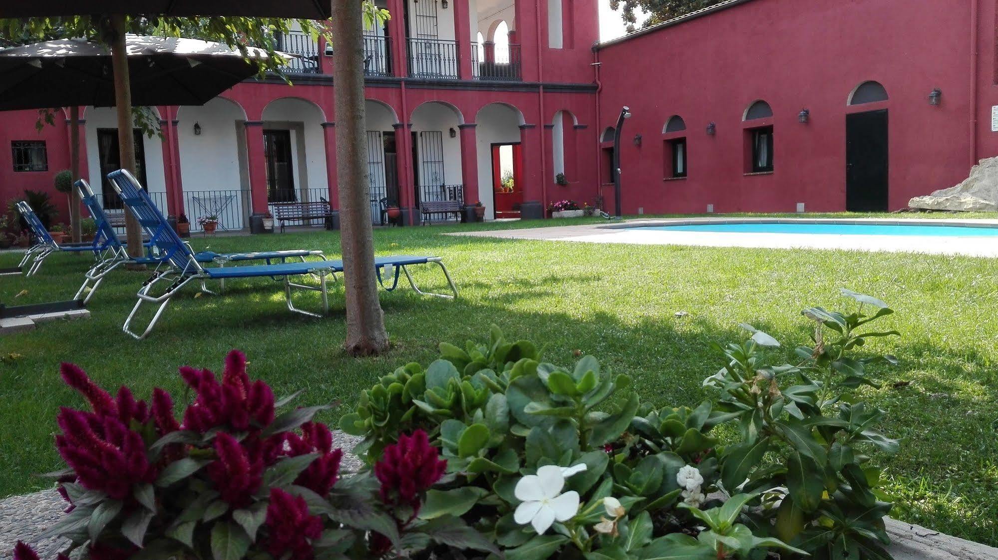 Aparthotel Can Gallart Santa Coloma De Farners Exteriör bild